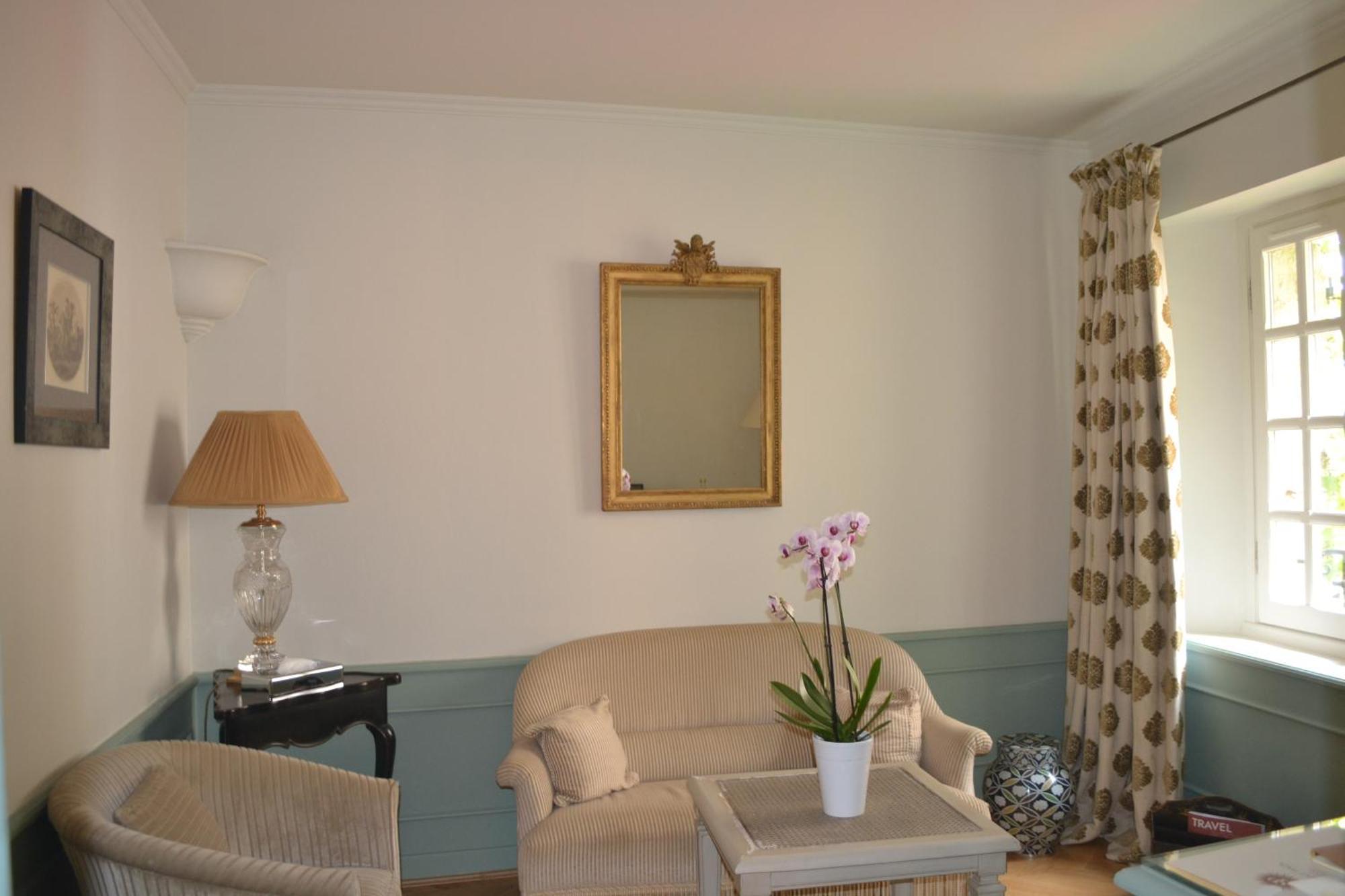 Hotel Le Saint Paul Bagian luar foto