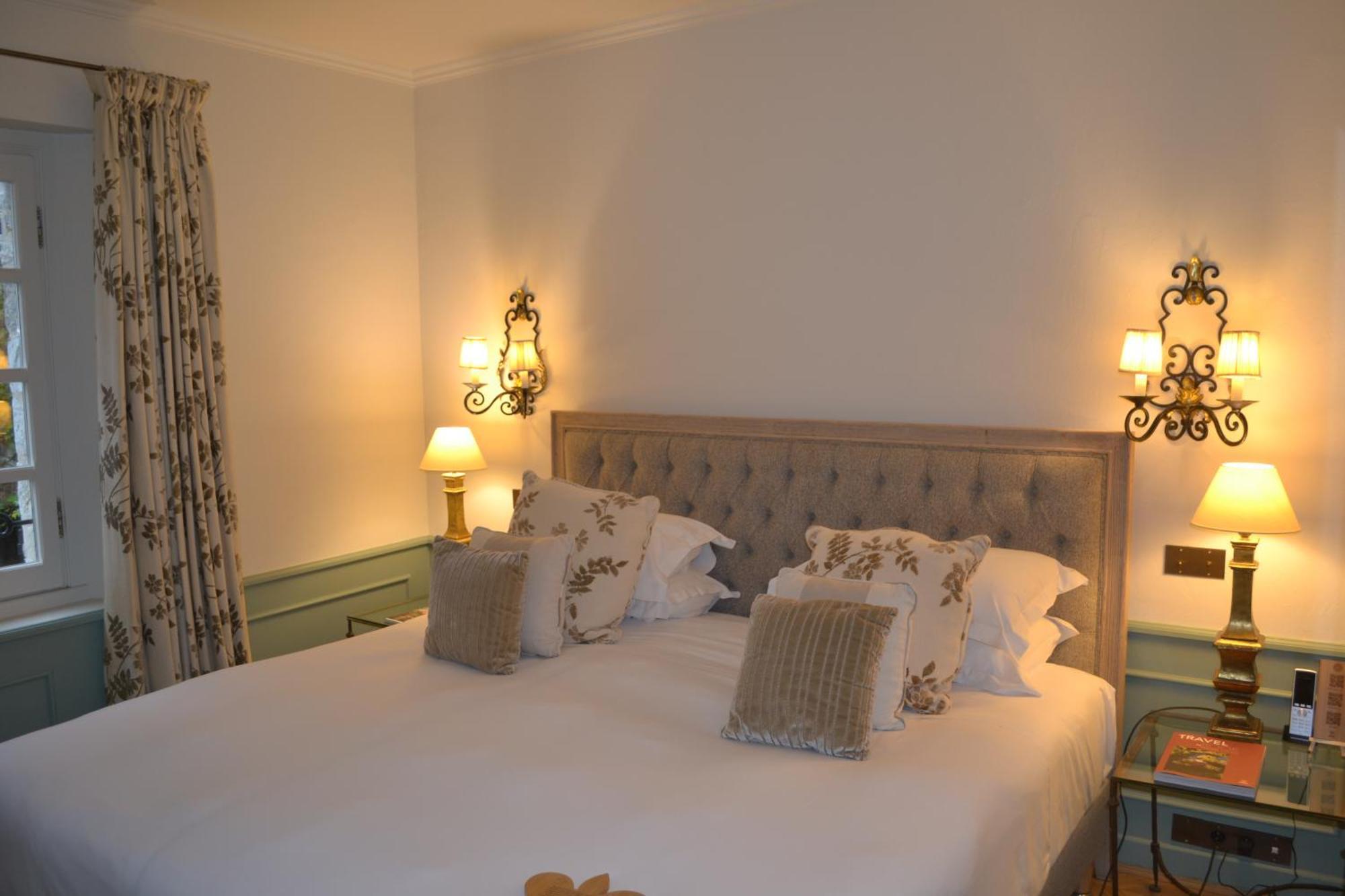 Hotel Le Saint Paul Bagian luar foto