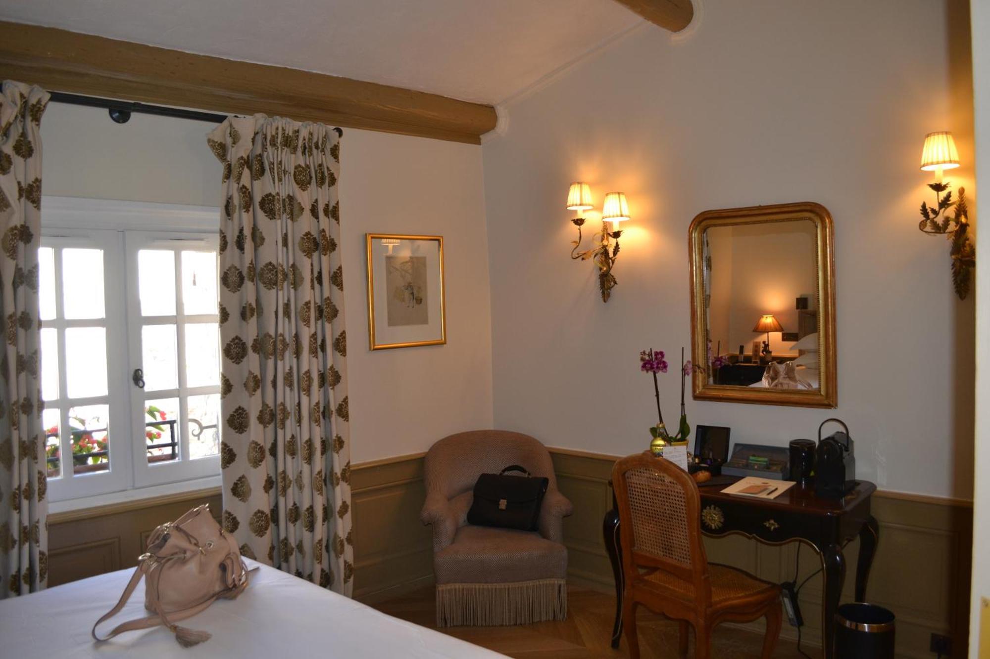 Hotel Le Saint Paul Bagian luar foto