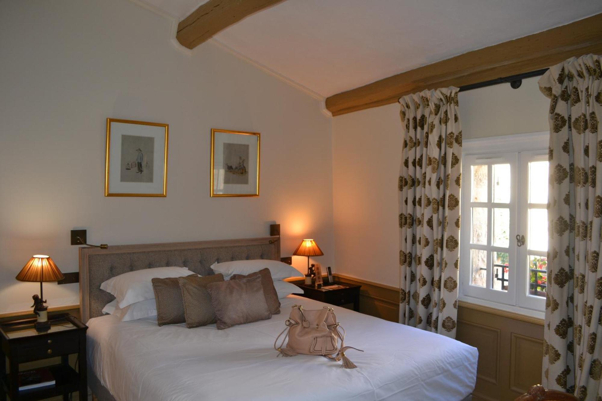 Hotel Le Saint Paul Bagian luar foto